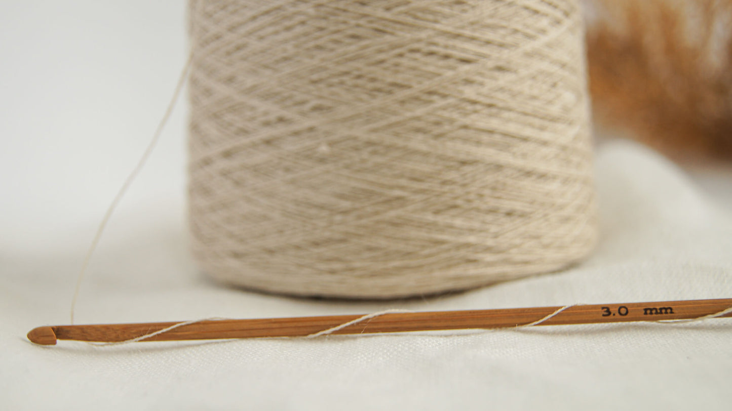 Fil de lin sur cone pour tricot machine et tissage - 2 ply linen yarn on cone for weaving and knitting machine
